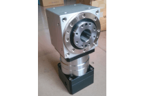 法兰盘输出行星减速机